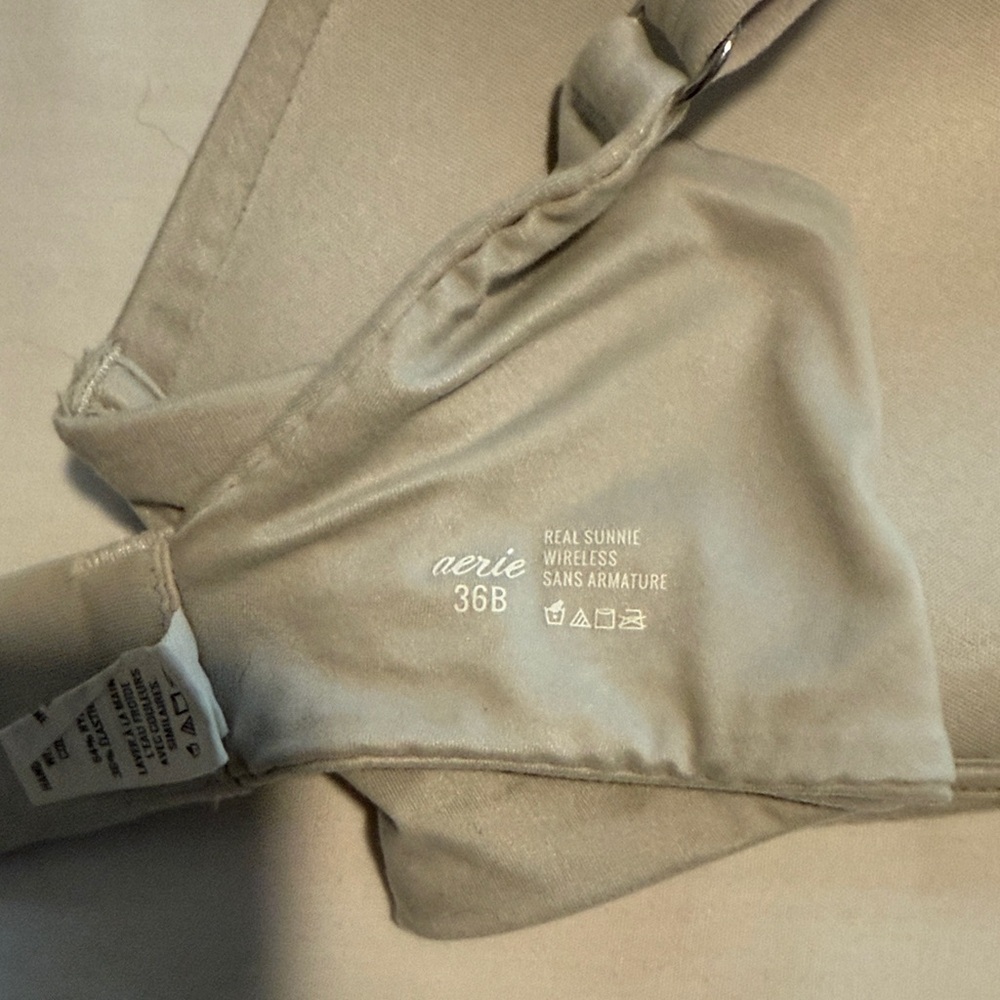 Aerie Light Gray Bra - 36B - Picture 2 of 5